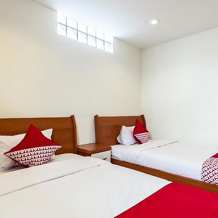 Oyo 294 Andrea Residence Syariah Medan Ngoại thất bức ảnh