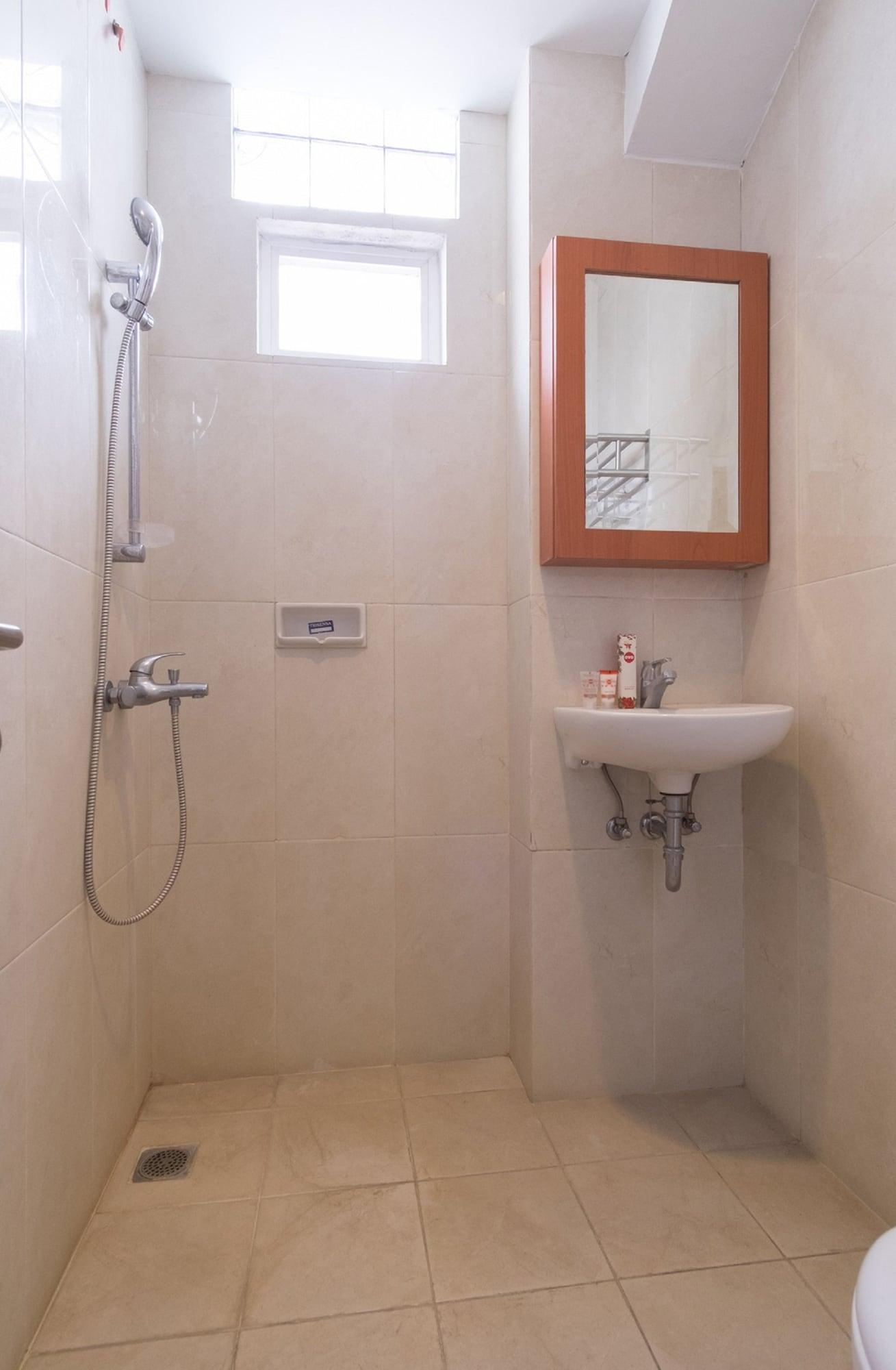 Oyo 294 Andrea Residence Syariah Medan Ngoại thất bức ảnh