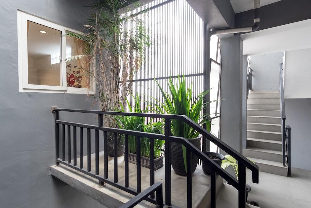 Oyo 294 Andrea Residence Syariah Medan Ngoại thất bức ảnh