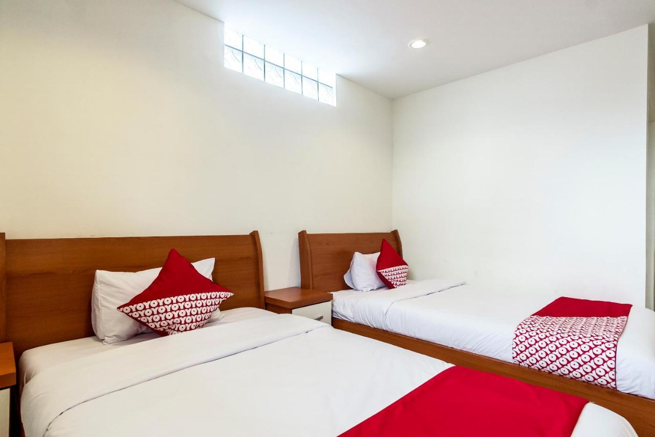 Oyo 294 Andrea Residence Syariah Medan Ngoại thất bức ảnh