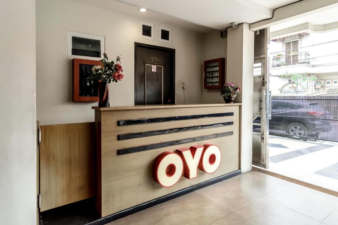 Oyo 294 Andrea Residence Syariah Medan Ngoại thất bức ảnh