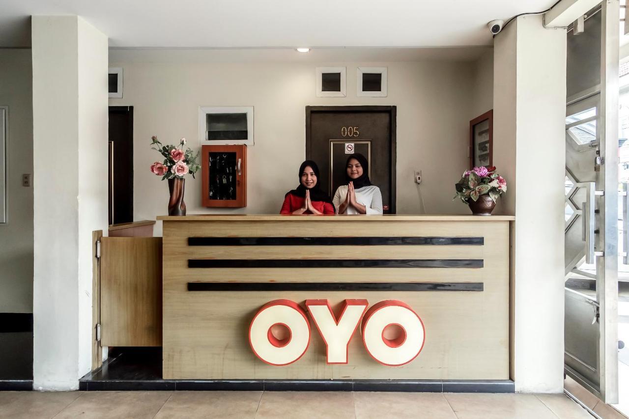 Oyo 294 Andrea Residence Syariah Medan Ngoại thất bức ảnh